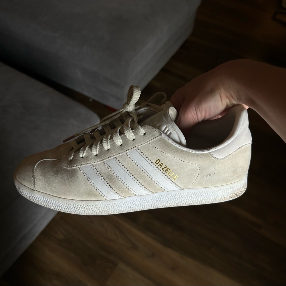 Adidas Gazelle Women's Beige Sneakers